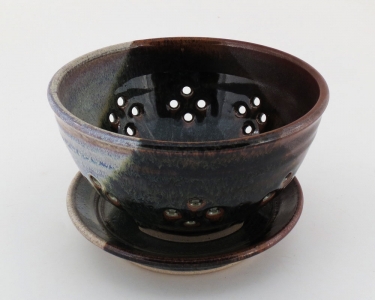 Berry Bowl and Plate